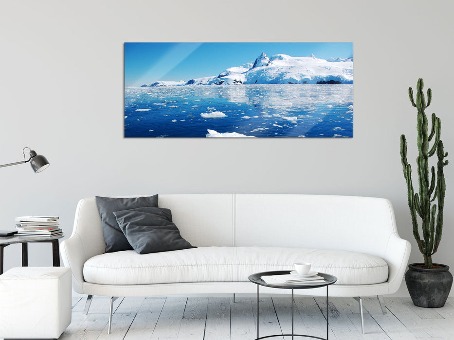 Eisbrocken im Meer, Glasbild Panorama