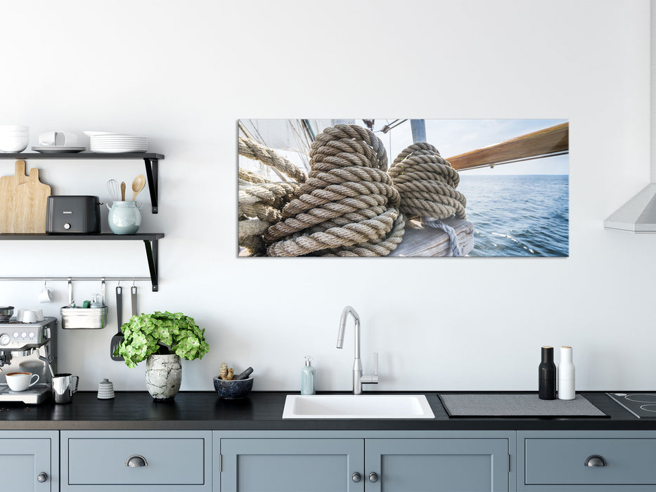 Tau auf einem Schiff, Glasbild Panorama