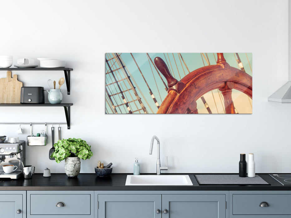 Steuerrad auf dem Schiff, Glasbild Panorama