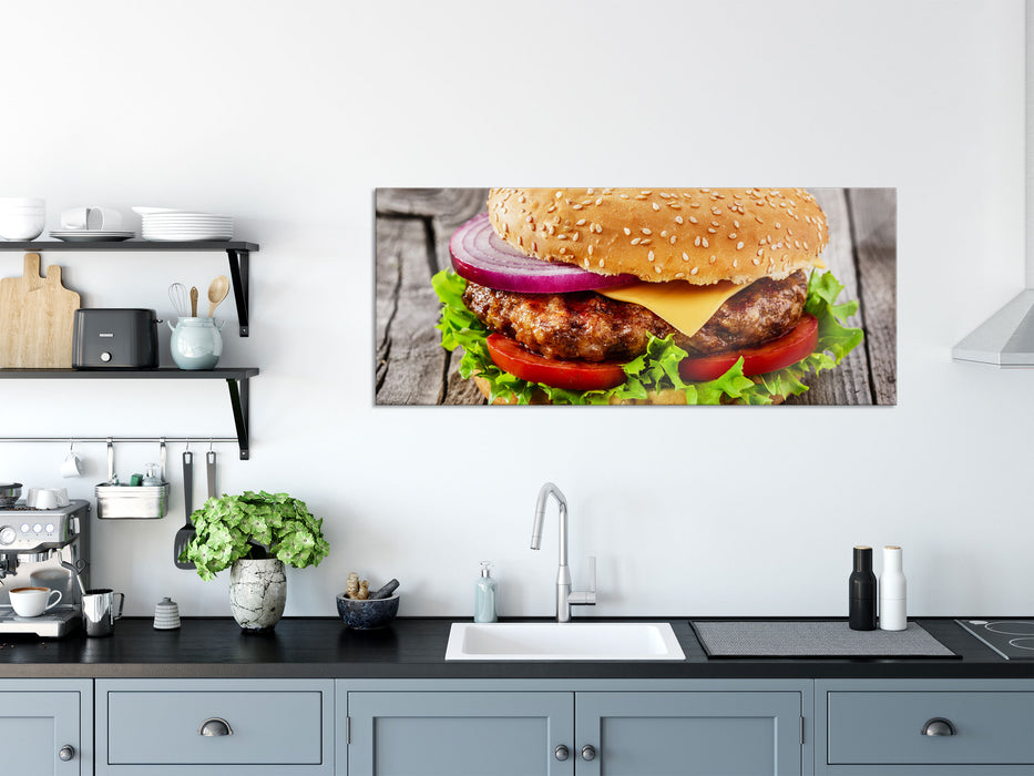 Leckerer Cheeseburger, Glasbild Panorama