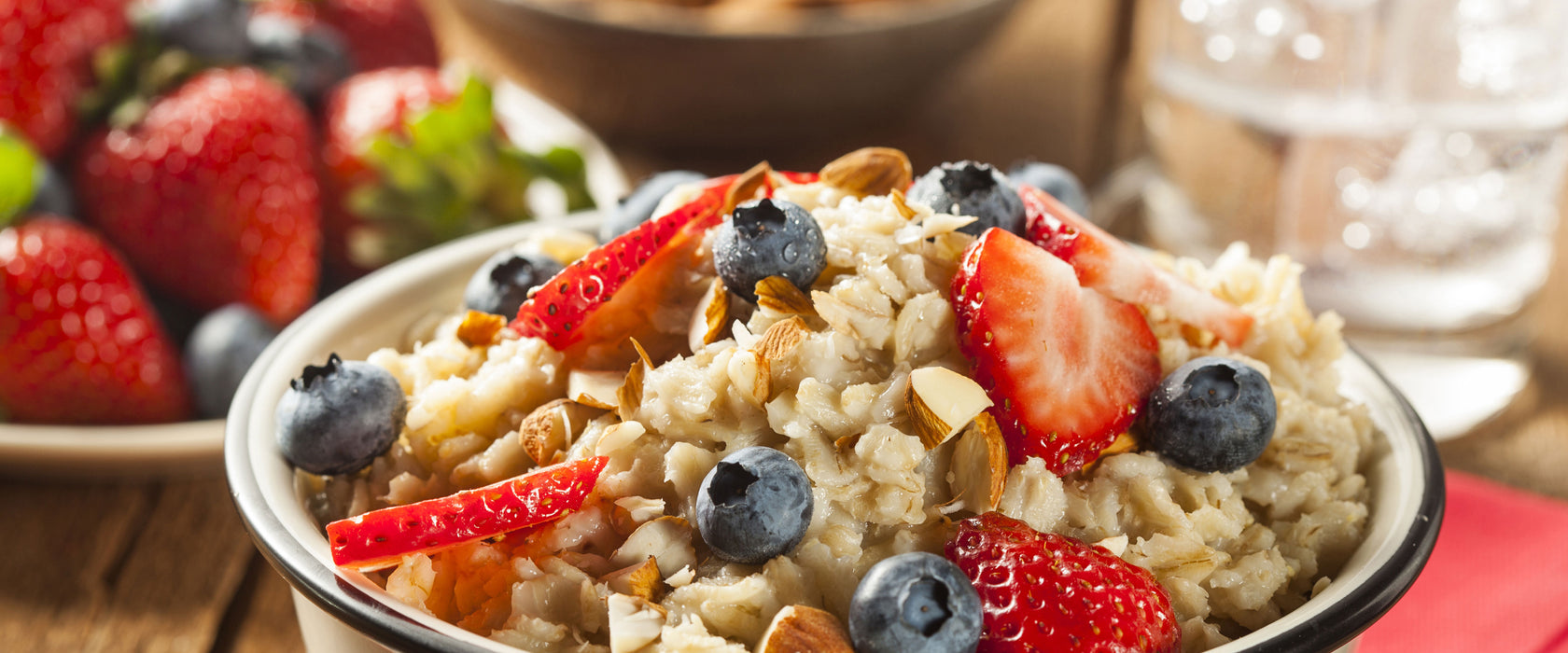 Gesundes Beeren Müsli, Glasbild Panorama