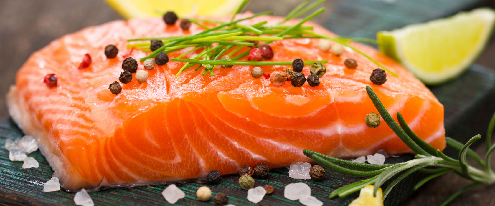 Fangfrisches Seelachsfilet, Glasbild Panorama