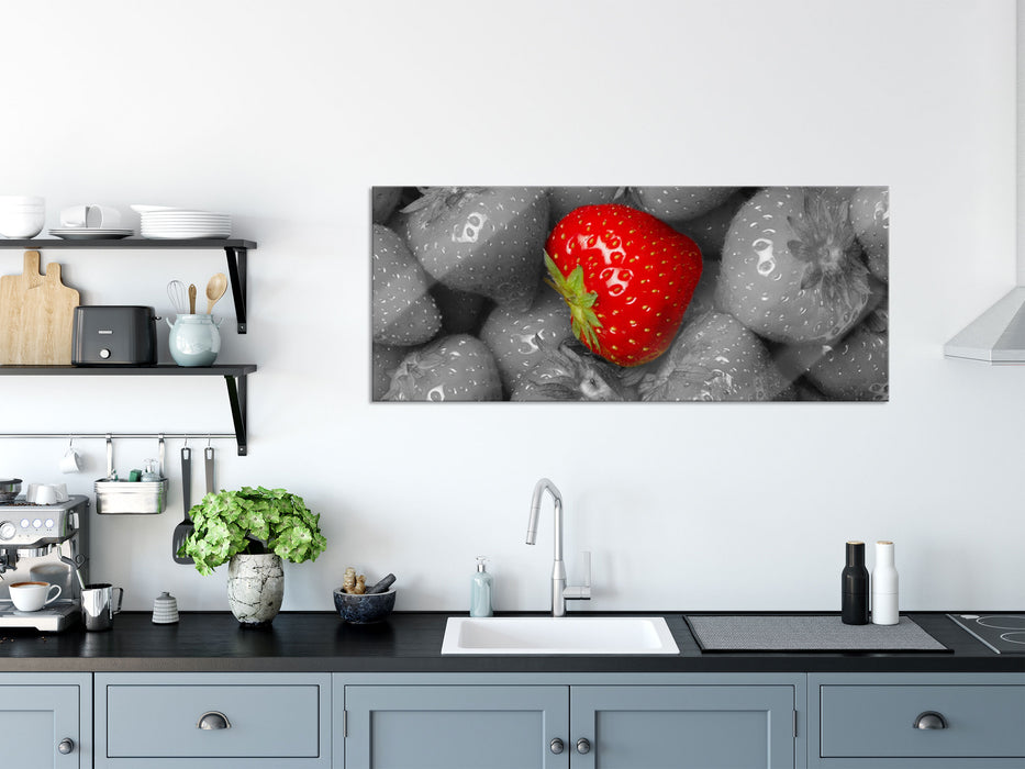 frischer Erdbeertraum, Glasbild Panorama