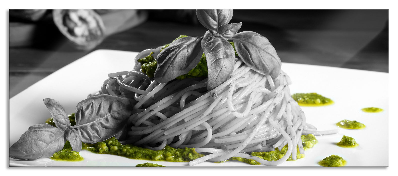 Pixxprint Spaghetti mit Pesto und Basilikum, Glasbild Panorama