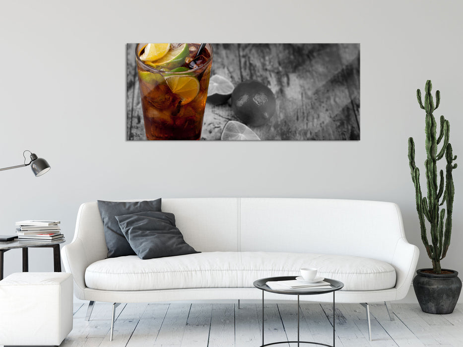 Cuba Libre mit vielen Limetten, Glasbild Panorama
