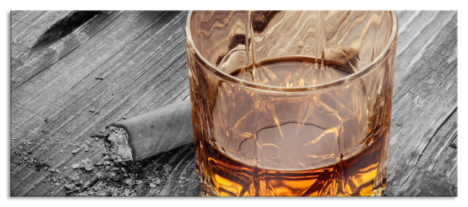 Pixxprint Zigarren hinter Whiskeyglas, Glasbild Panorama