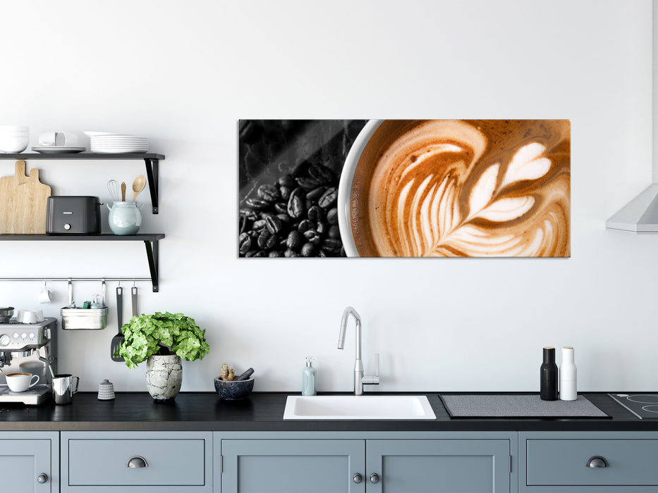 edler Kaffee mit Schaumverzierung, Glasbild Panorama