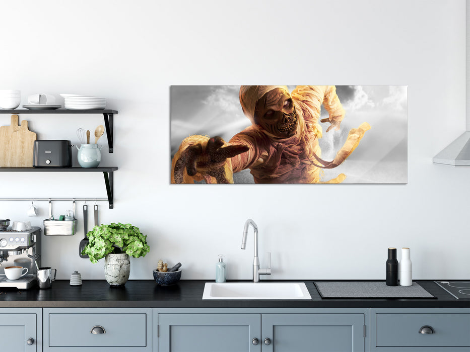 hungrige Mumie greift an, Glasbild Panorama