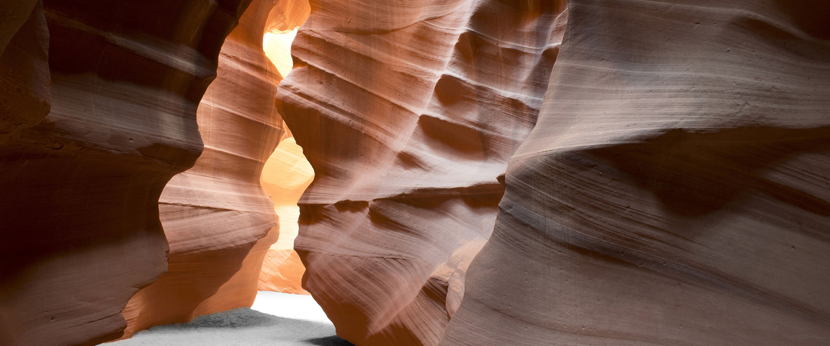 Durchgang im Antelope Canyon, Glasbild Panorama