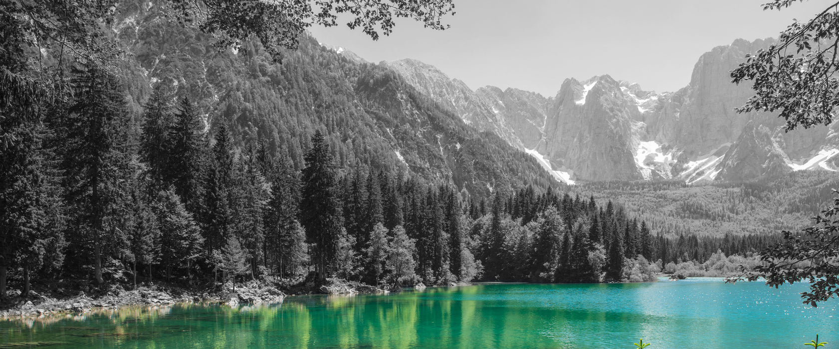 See in einer Berglandschaft, Glasbild Panorama