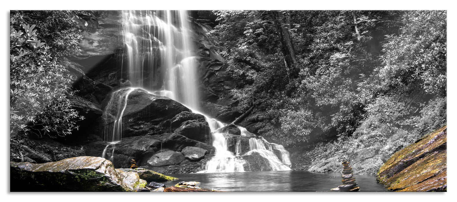 Pixxprint schöner Wasserfall mit Steinturm, Glasbild Panorama