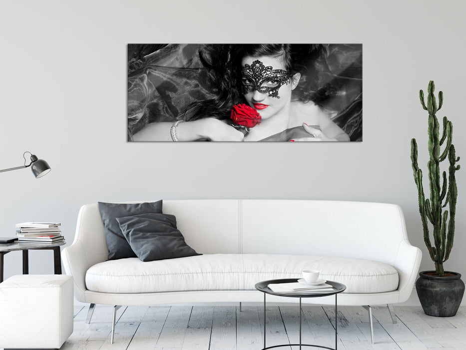 Maskierte Lady mit Rose, Glasbild Panorama