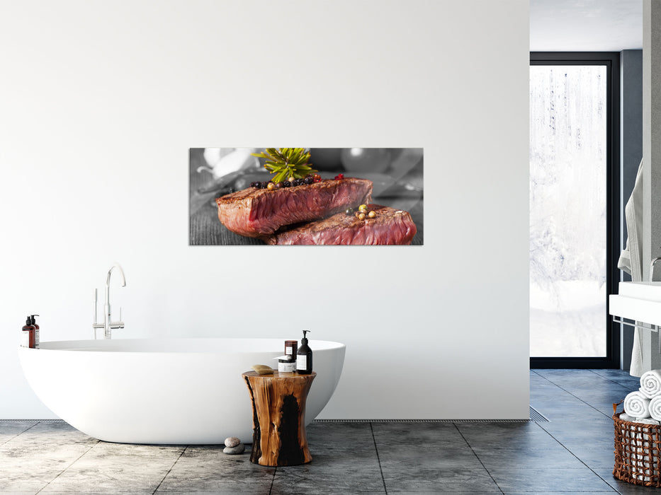 Leckeres Pfeffer Steak Medium, Glasbild Panorama
