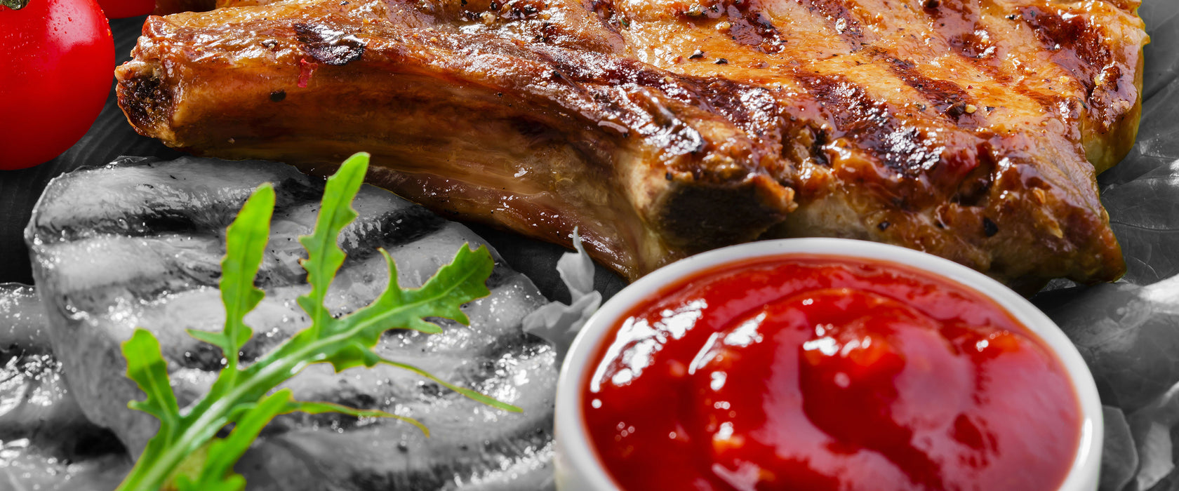 Steak mit Grillkäse, Glasbild Panorama