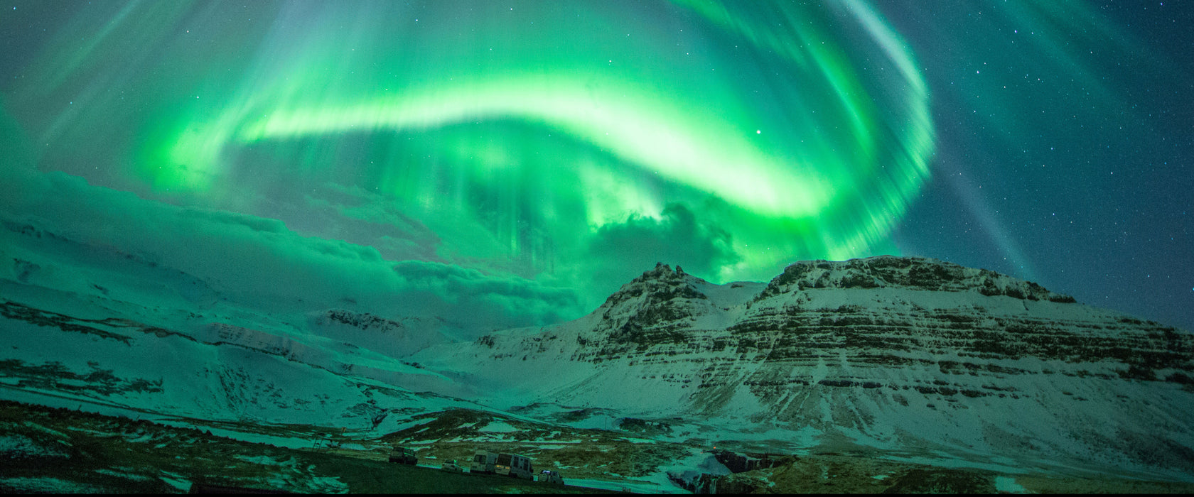 Nordlichter über Island, Glasbild Panorama
