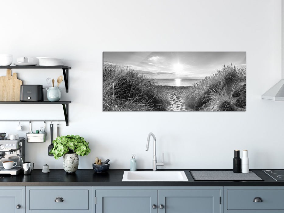 der Weg ins Meer Kunst B&W, Glasbild Panorama