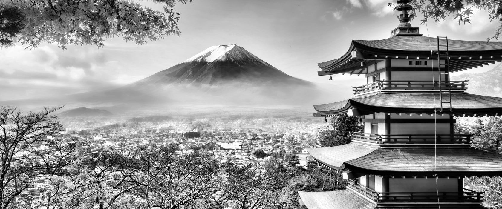 Japanischer Tempel im Herbst, Glasbild Panorama