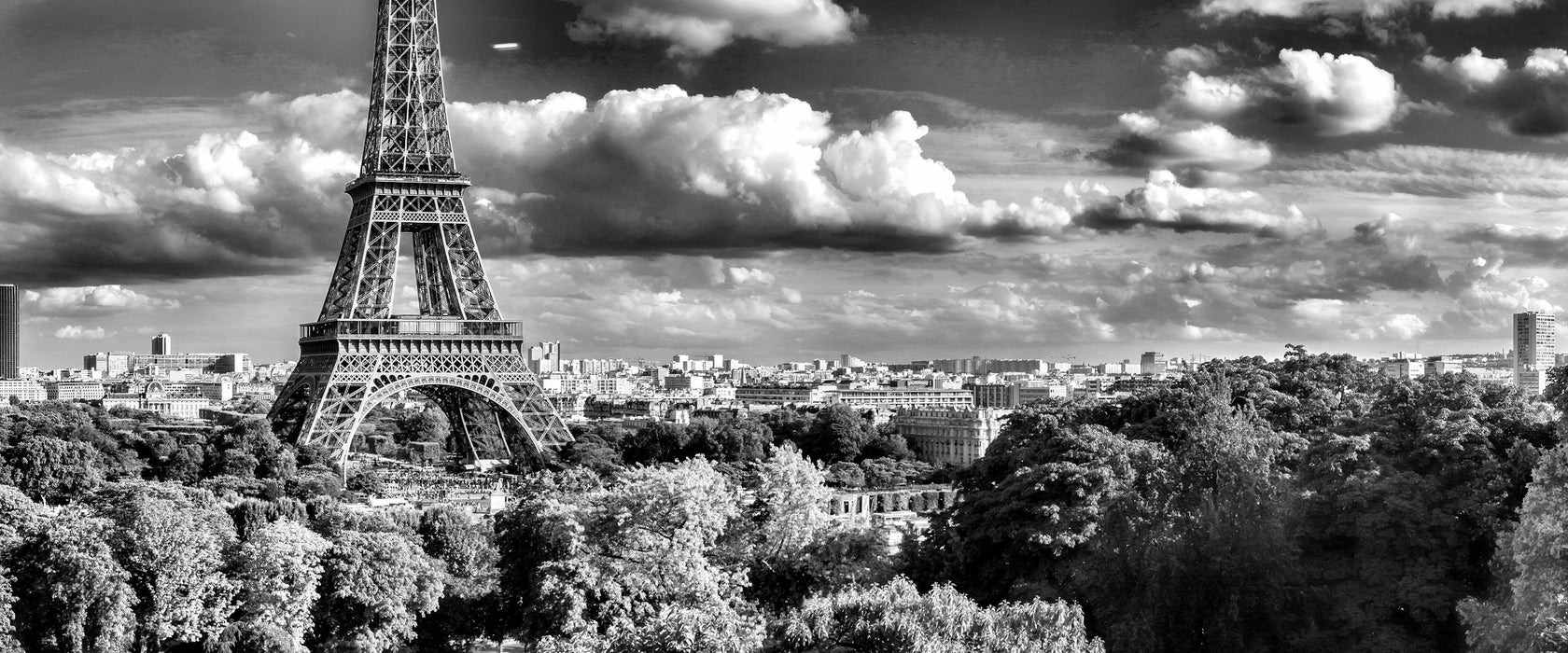 Riesiger Eiffelturm in Paris, Glasbild Panorama