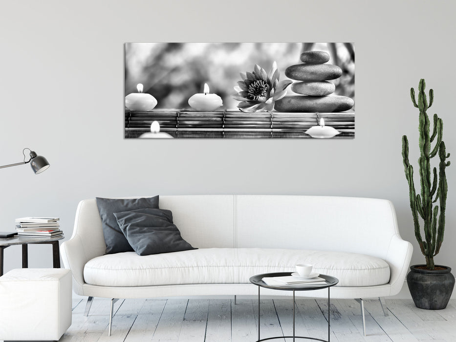 Seerose mit Zen Steinen im Tempel, Glasbild Panorama