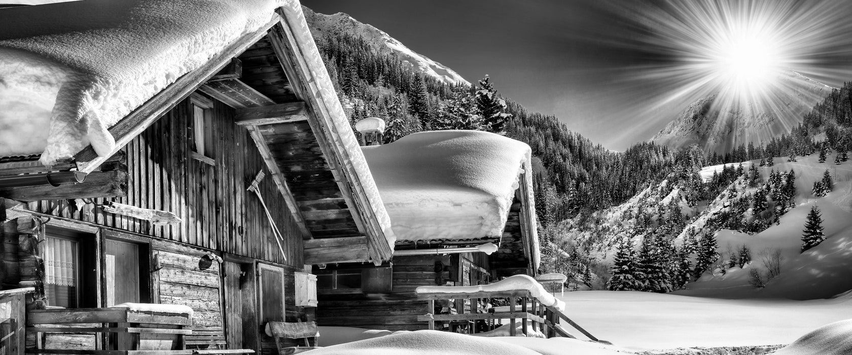 Verschneite Alpenhütte, Glasbild Panorama