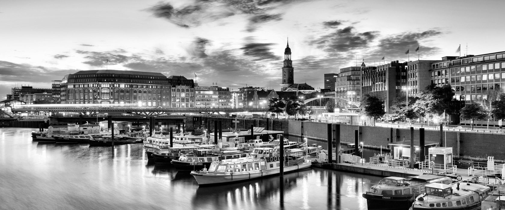 Hamburger Hafen am Abend, Glasbild Panorama