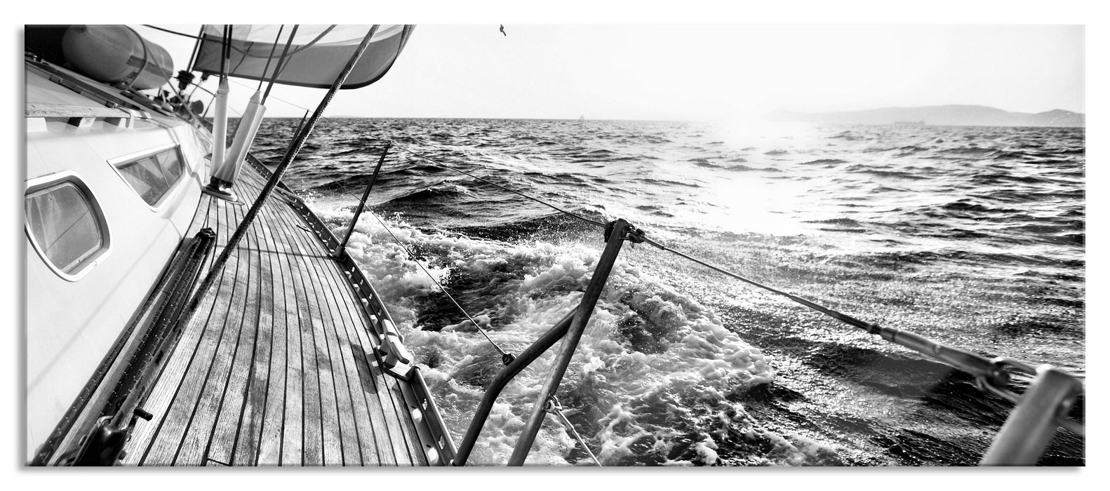 Pixxprint Segelboot im Meer, Glasbild Panorama