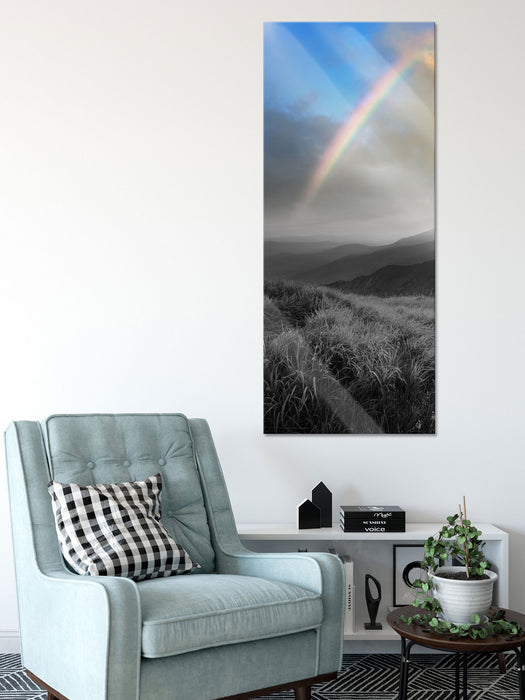 Berge mit Regenbogen am Himmel, Glasbild Panorama