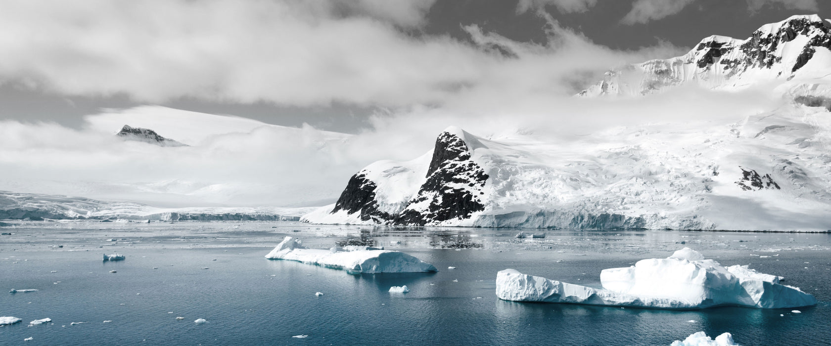 Winterlandschaft in der Antarktis, Glasbild Panorama