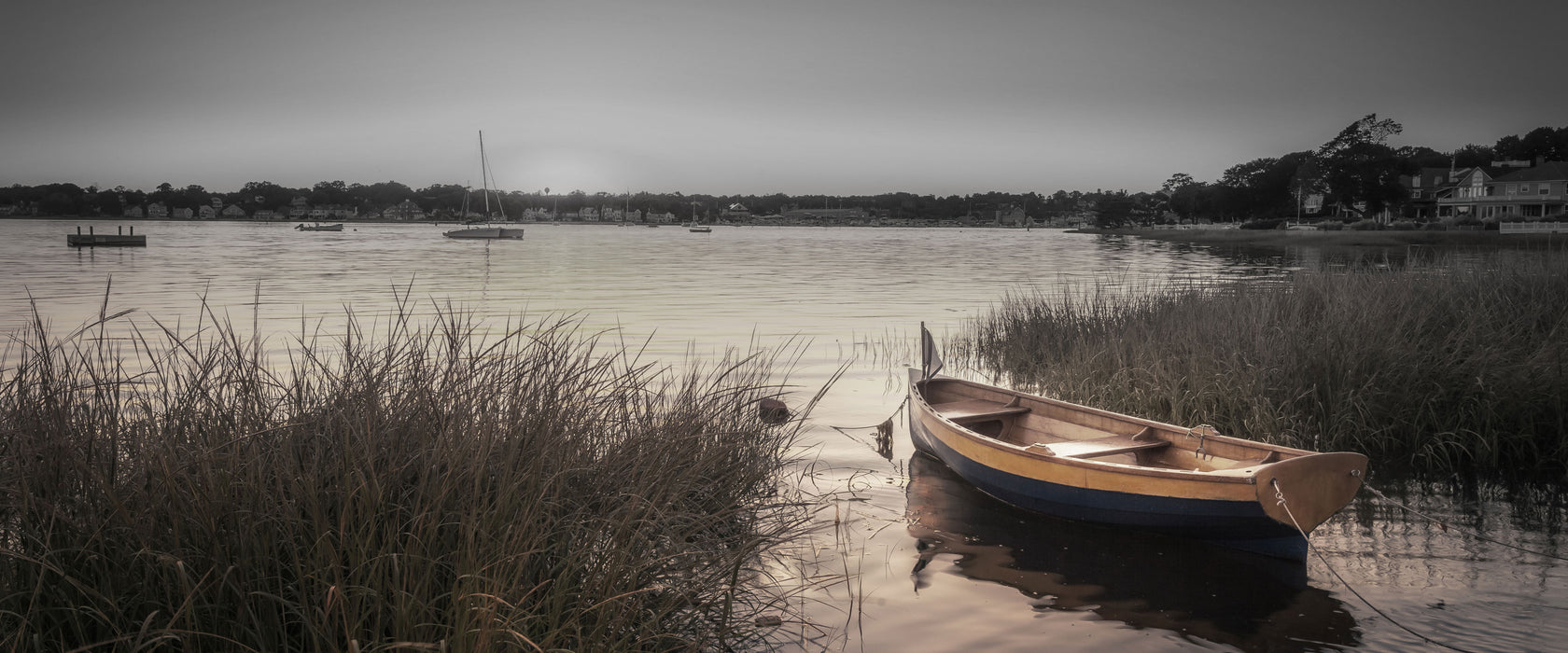 Segelschiffe an der Küste, Glasbild Panorama