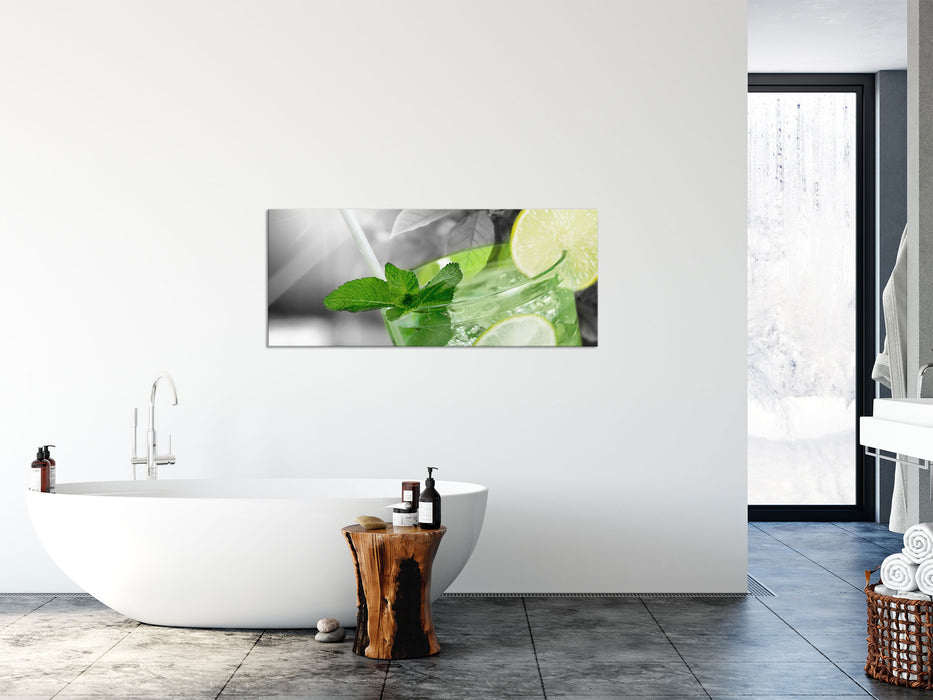 Erfrischender Mojito Cocktail, Glasbild Panorama