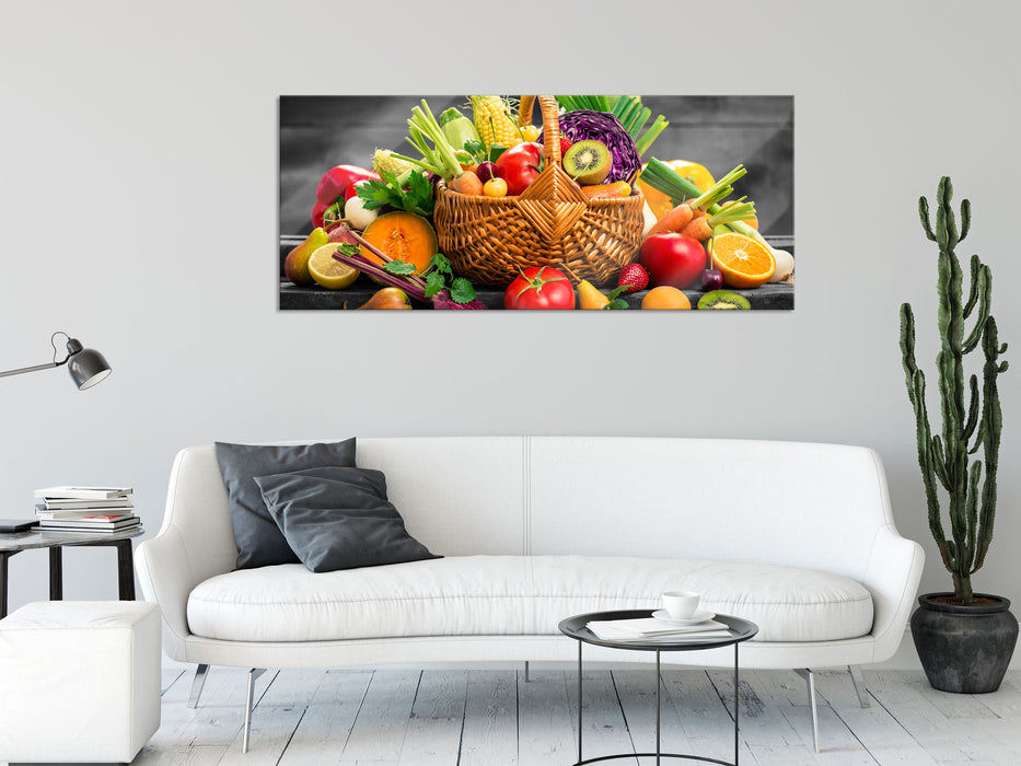 Frisches Obst und Gemüse im Korb, Glasbild Panorama