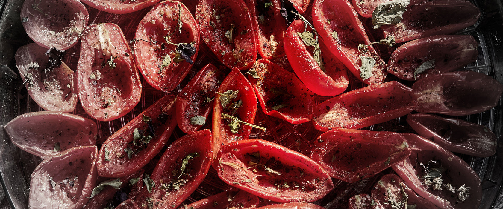 Tomaten Olivenöl Kräuter, Glasbild Panorama