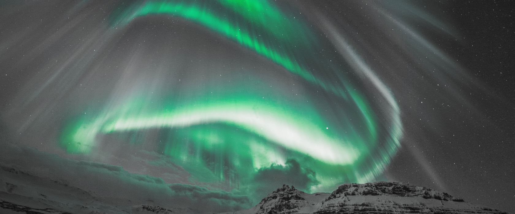 Nordlichter über Island, Glasbild Panorama