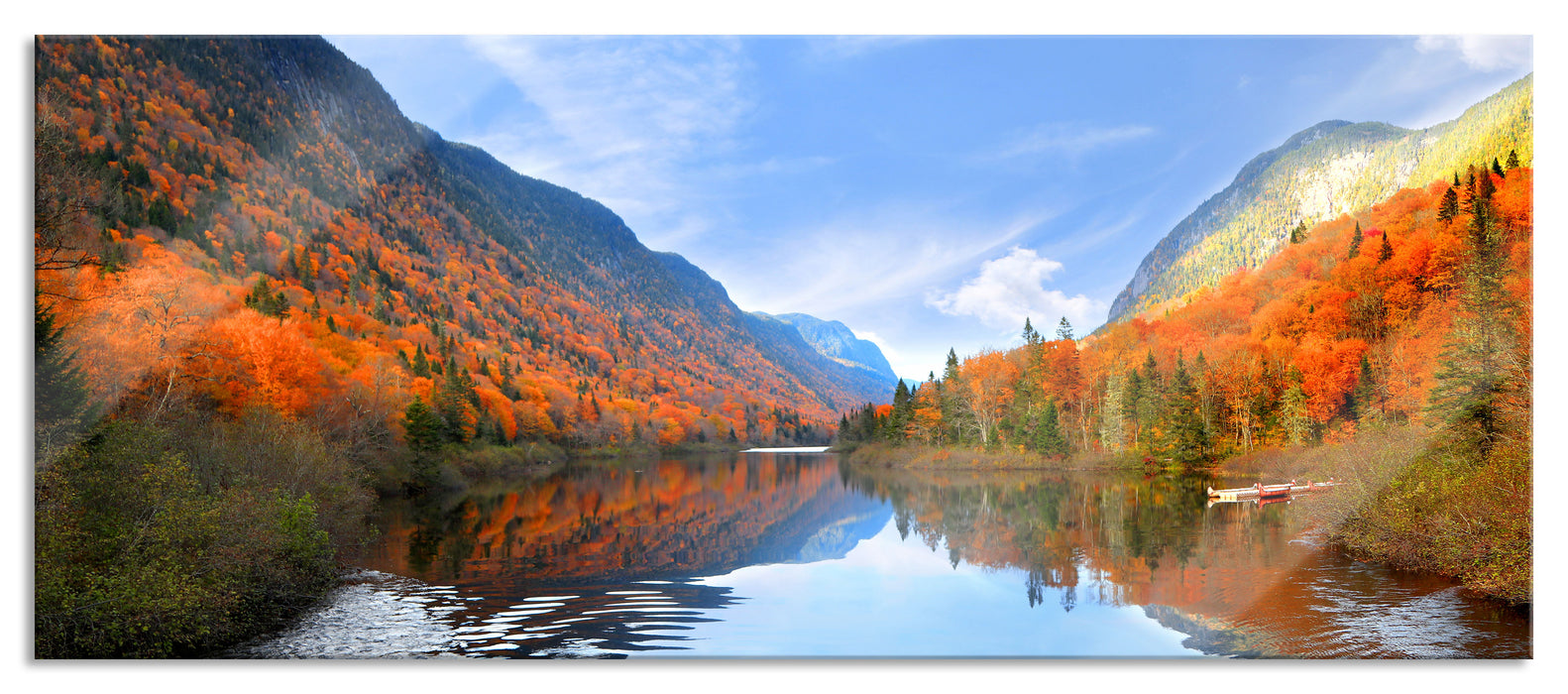 Pixxprint Talfluss zwischen herbstlichen Bergen, Glasbild Panorama