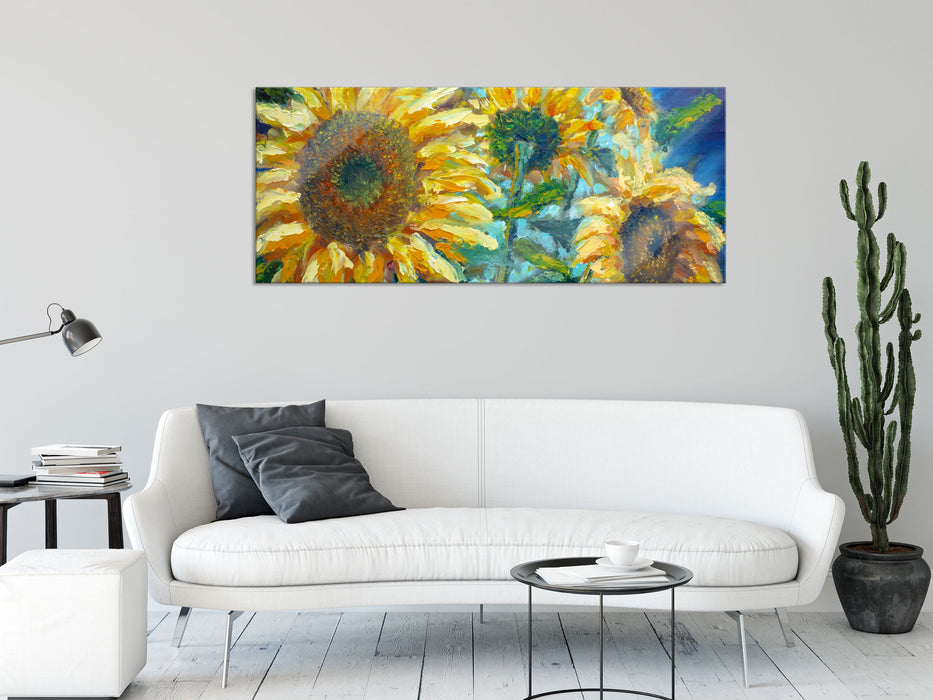 Sonnenblumen vor blauem Hintergrund, Glasbild Panorama