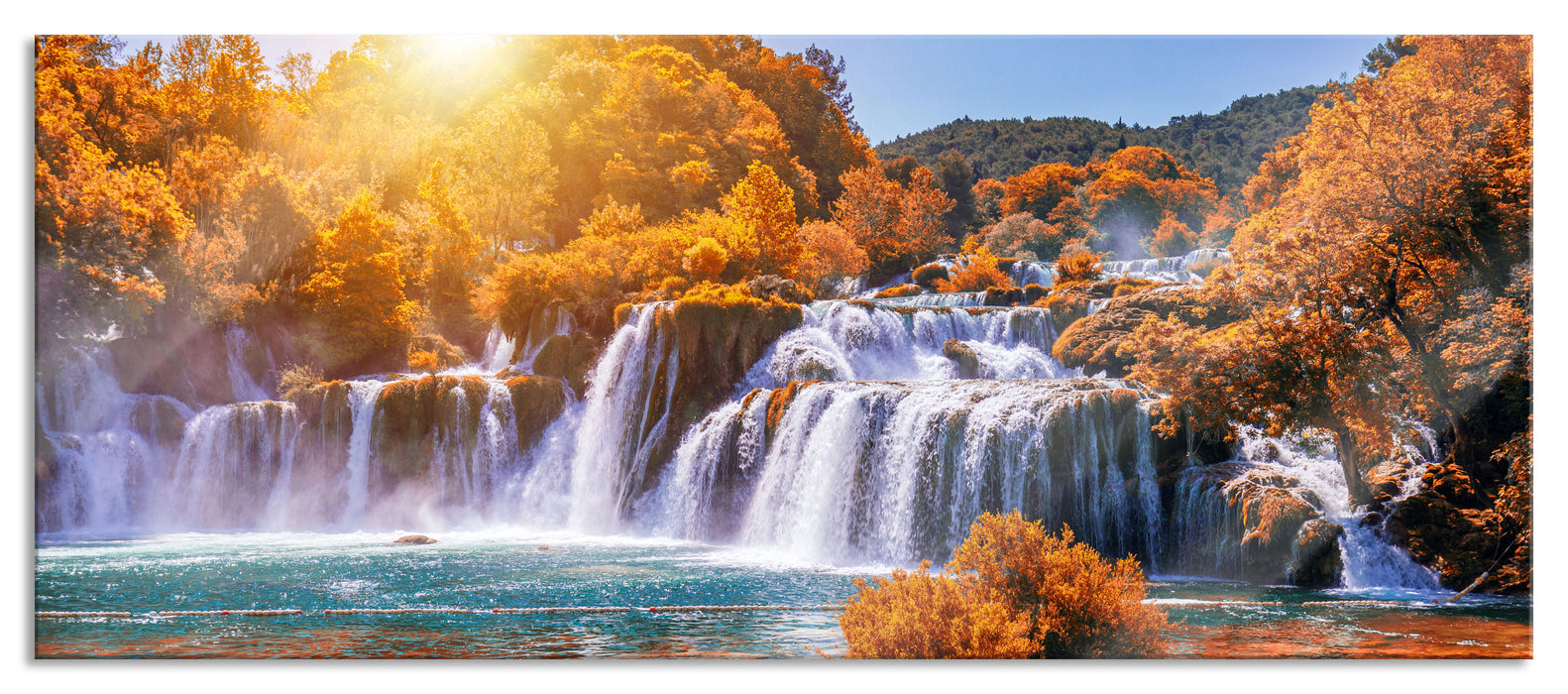 Pixxprint Wasserfälle im Herbst bei Sonnenuntergang, Glasbild Panorama