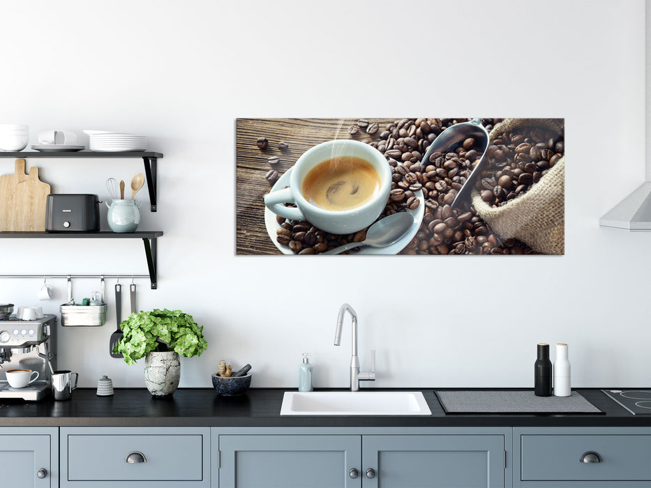 Espressotasse mit Kaffeebohnen, Glasbild Panorama