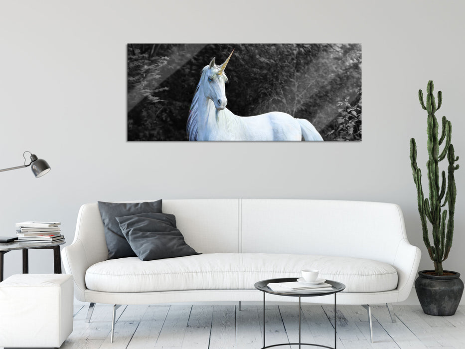 Majestätisches Einhorn in Waldsee B&W Detail, Glasbild Panorama