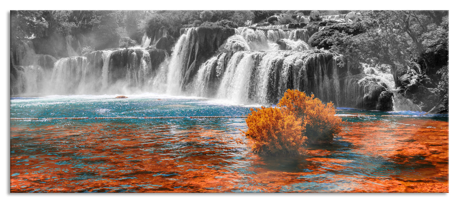 Pixxprint Wasserfälle im Herbst bei Sonnenuntergang B&W Detail, Glasbild Panorama