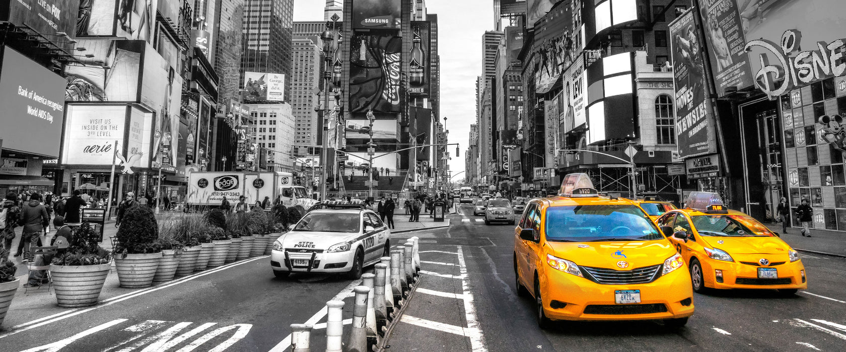 Times Square in new York City B&W Detail, Glasbild Panorama