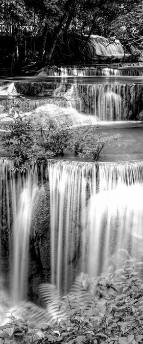 Türkise Wasserfälle in Thailand, Monochrome, Glasbild Panorama