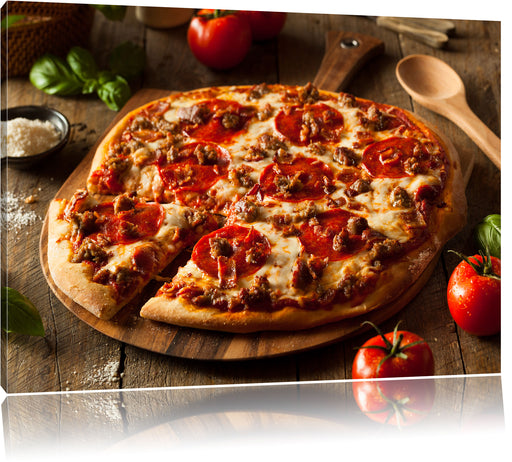 Pizza mit Salami und Tomaten Leinwandbild