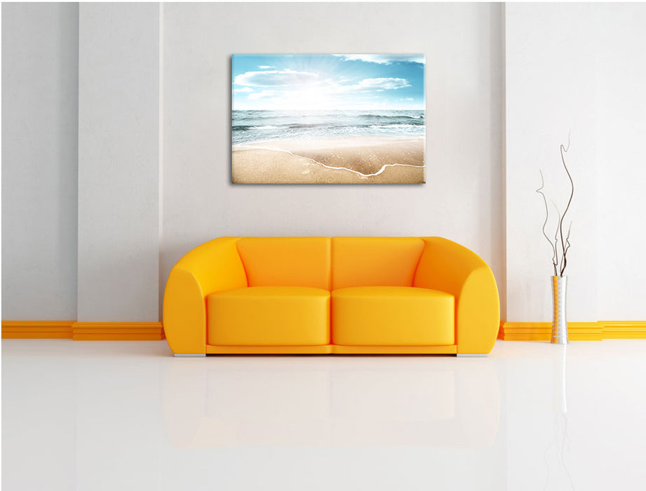 Wunderschöner weißer Sandstrand Leinwandbild über Sofa
