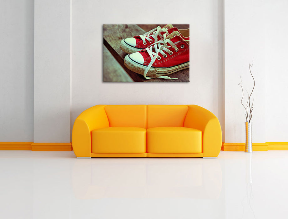 Coole Rote Schuhe Leinwandbild über Sofa