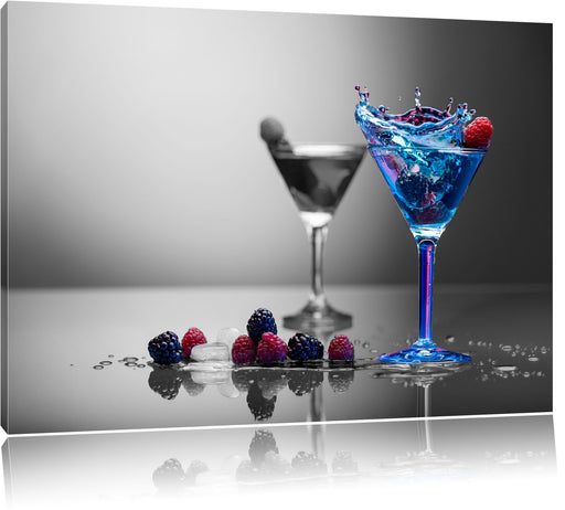 Blauer leckerer Cocktail Leinwandbild