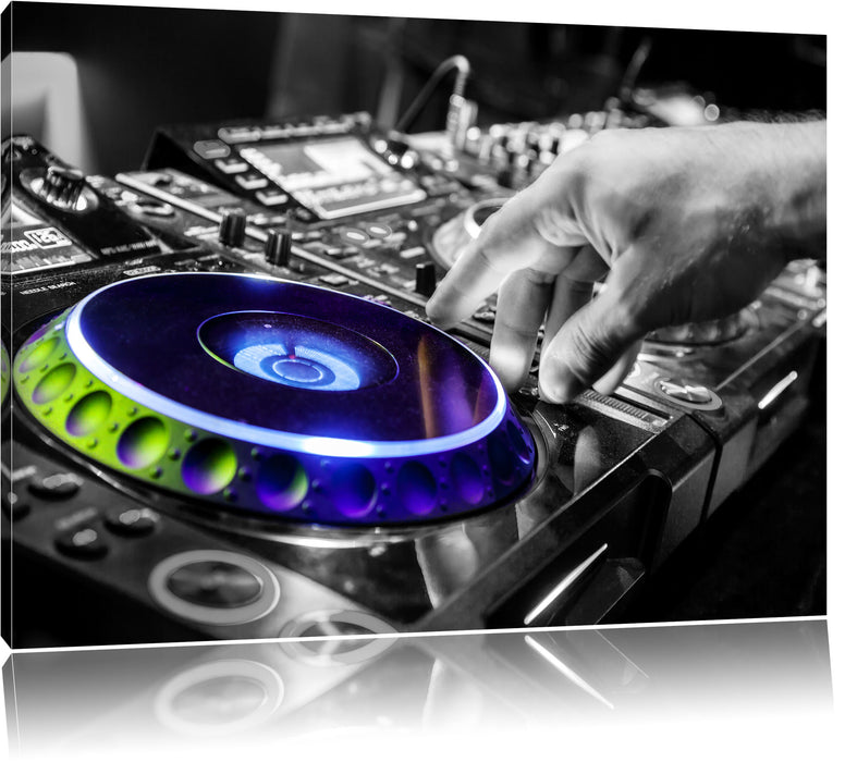 Pixxprint DJ bei der Arbeit am Plattenteller, Leinwandbild