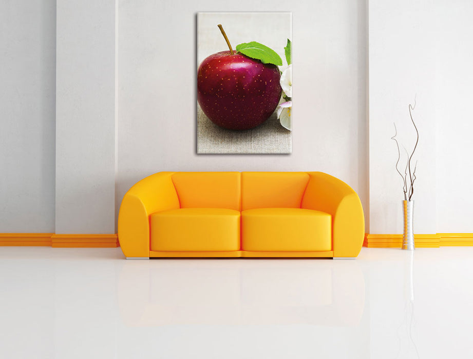 Apfel mit Apfelblüte Leinwandbild über Sofa