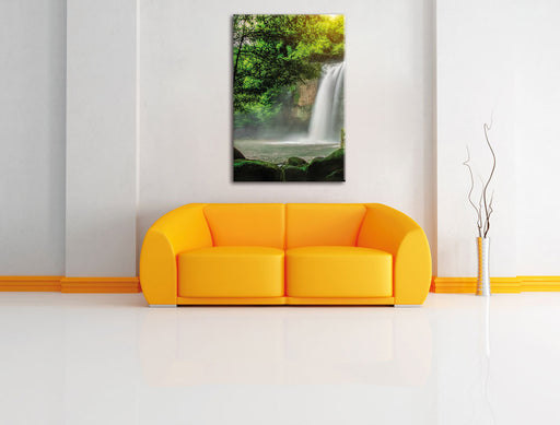 Wasserfall Leinwandbild über Sofa