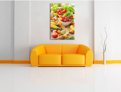 Buntes Obst und Gemüse Leinwandbild über Sofa