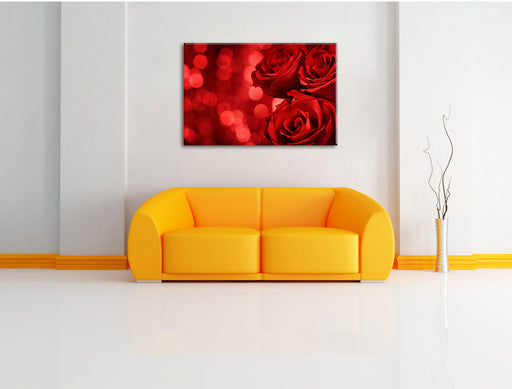 Drei rote Rosen Leinwandbild über Sofa